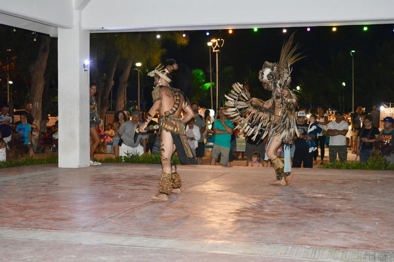 Suites Sanrey Puerto Morelos Exteriör bild