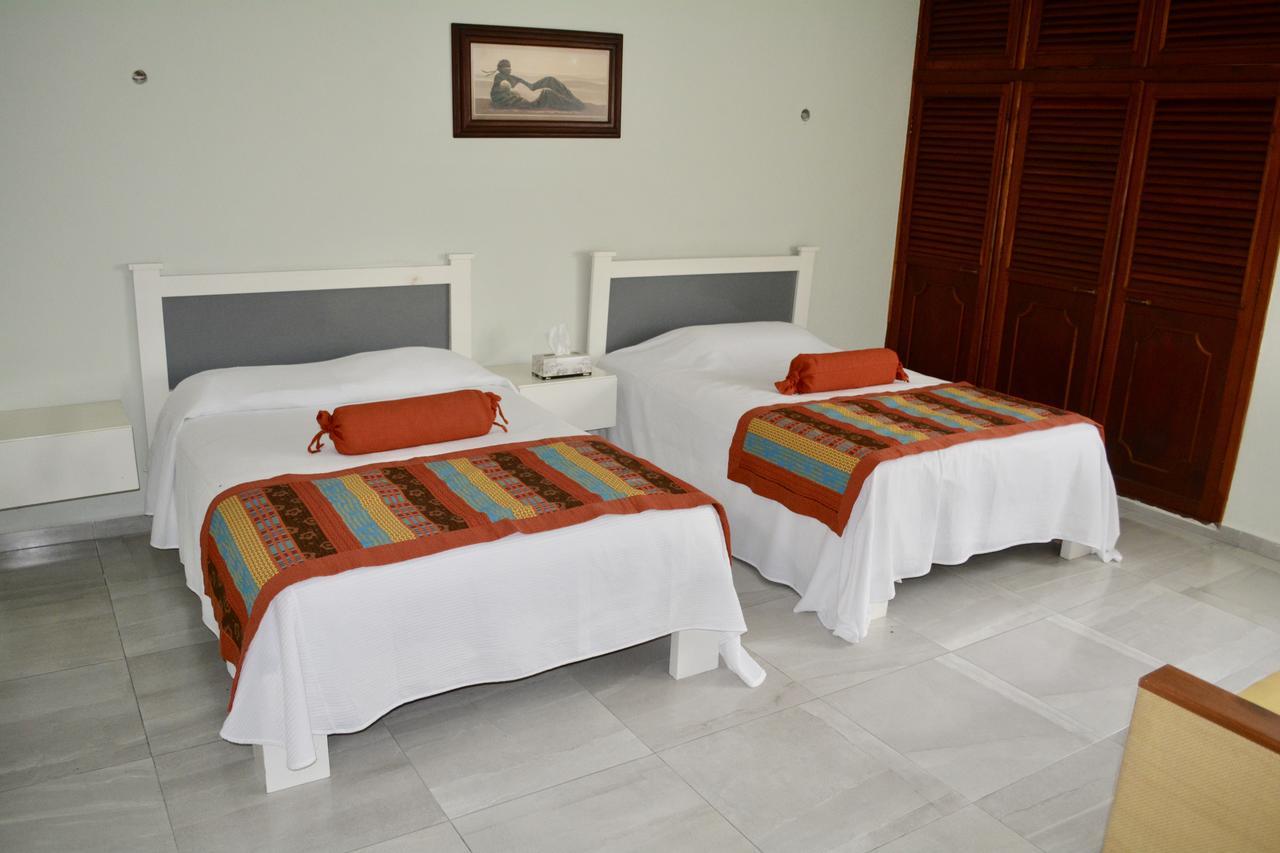 Suites Sanrey Puerto Morelos Exteriör bild
